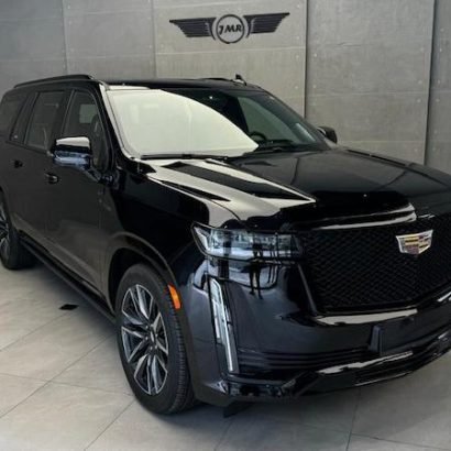 Cadillac Escalade ESV 2023 (1)