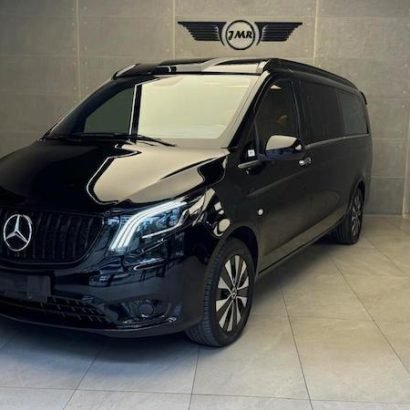 Mercedes-Benz V-Class 2023 (1)