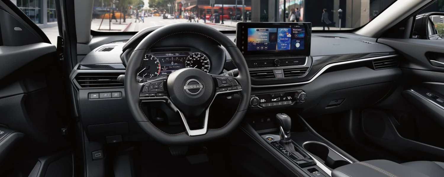 2025-nissan-altima-d-shaped-steering-wheel-and-paddle-shifters